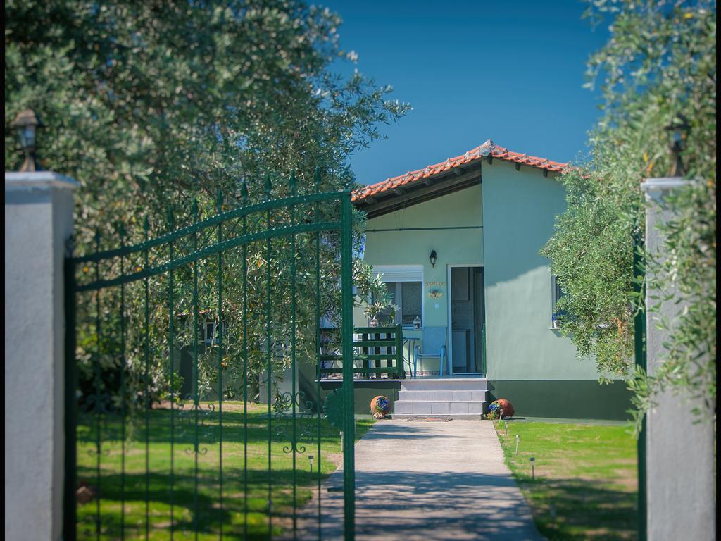 Villa Elia Skala Sotiros Bagian luar foto